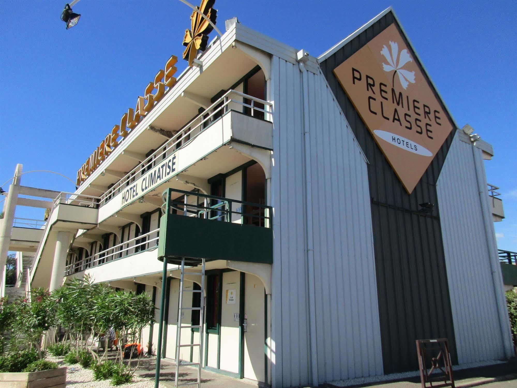 Premiere Classe Avignon Le Pontet Екстериор снимка